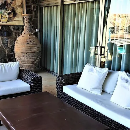 Βίλα De Luxe 5***** Golf - Piscine Chauffee - Cinema - Billard